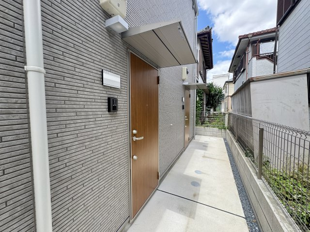 JI馬橋 のエントランス