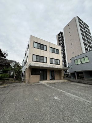 【駐車場】 | KM神水ビルⅡ
