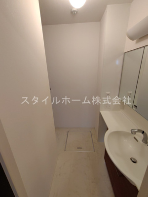 【洗面所】 | La Bellezza　Ｂ | 別部屋写真です。