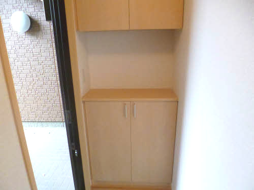 菊池郡菊陽町大字津久礼のアパートの玄関
