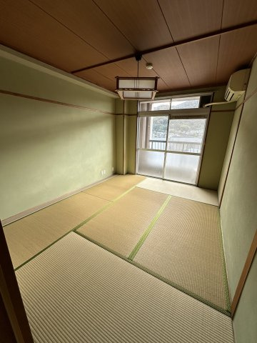 津山市昭和町　売ビルの和室