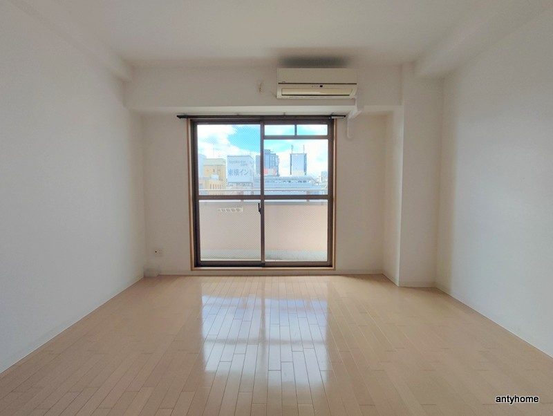 ルミエール新大阪　仲介手数料無料の寝室