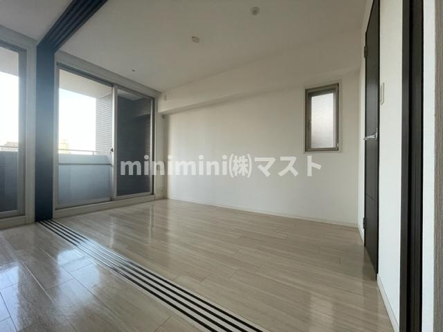 カスタリア堺筋本町の洋室