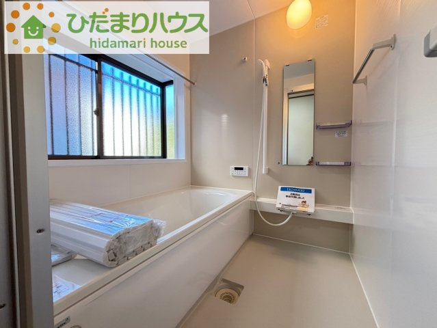 寄居町用土　中古一戸建ての浴室