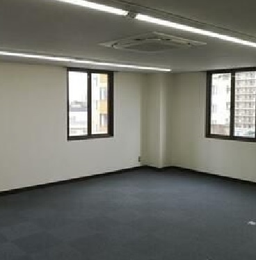 TSビル1　4階の内装