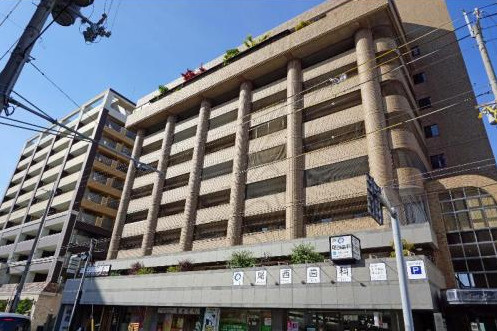 セラヴィ（店舗）の外観