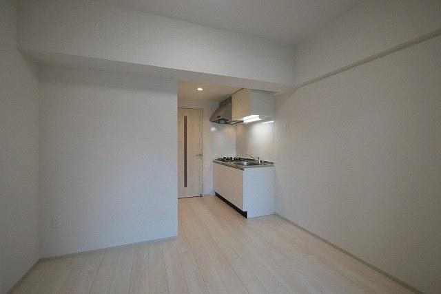 ライブガーデン江坂IXの居間・リビング