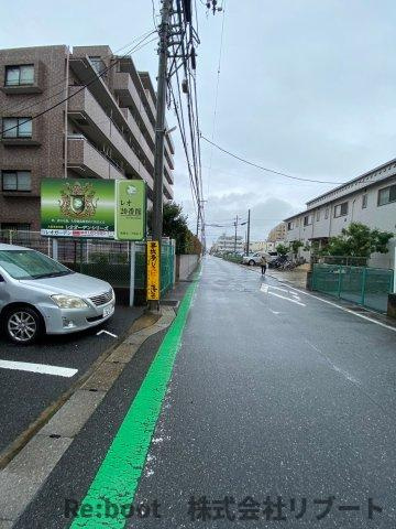 LEO弐拾番館の周辺