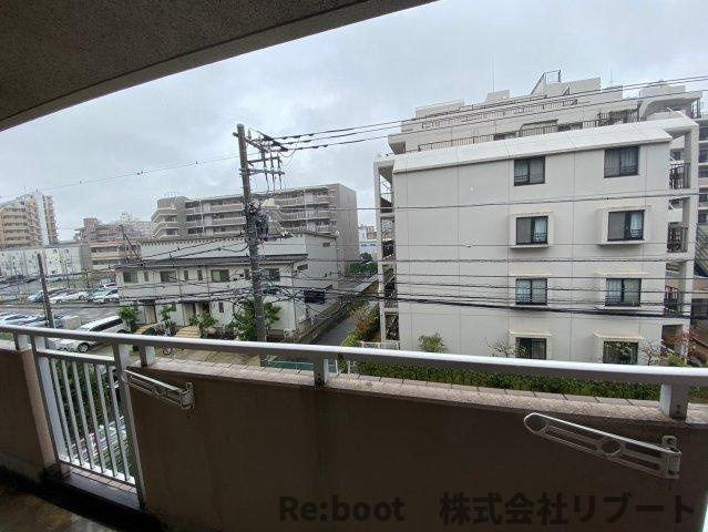 LEO弐拾番館の展望
