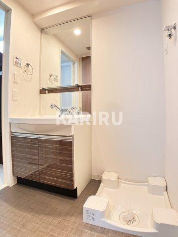 プレサンス堺筋本町駅前の洗面所