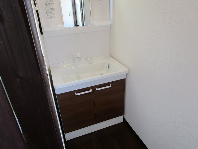 結城市結城の洗面所|新品の洗面化粧台に交換済みです！