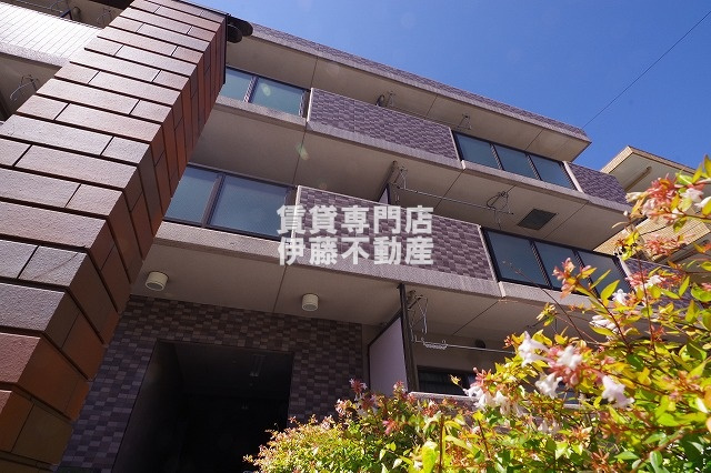 エイトピア黒川の外観