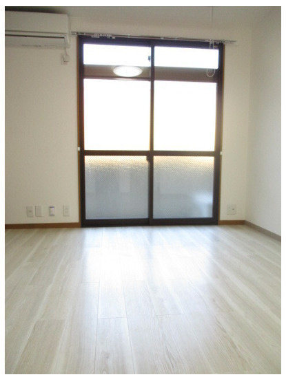 ストーリオ桜上水の居間・リビング