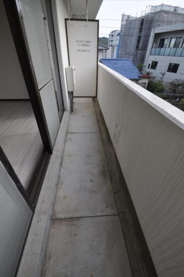 【バルコニー】 | 美紀屋平和ビル | 別号室の写真になります。現況優先。
