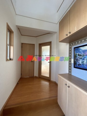 久留米市三潴町玉満の中古一戸建の玄関