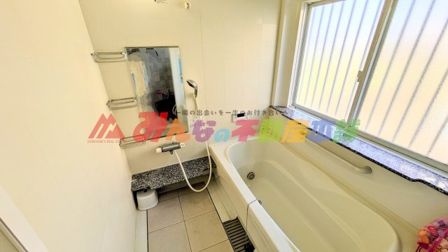 久留米市三潴町玉満の中古一戸建の浴室