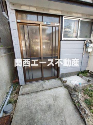 【エントランス】 | 北条５丁目貸家