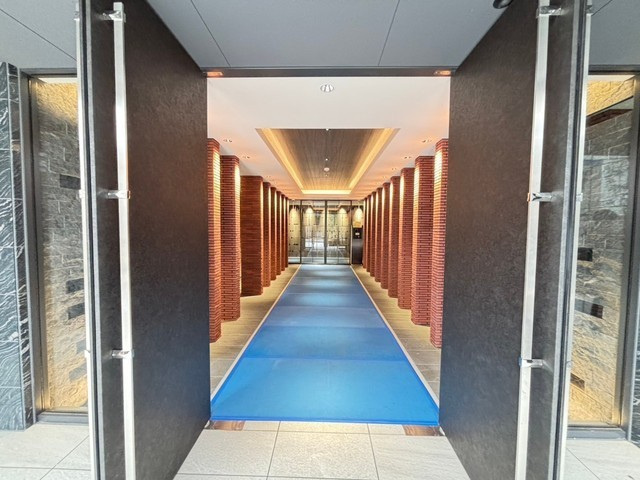 【エントランス】S-RESIDENCE空港通りawesome 