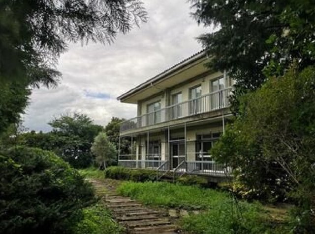 小山市八幡町1丁目　貸店舗の外観