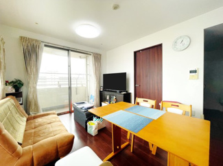 【居間・リビング】