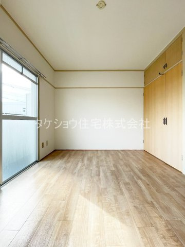 たちばなコーポの洋室