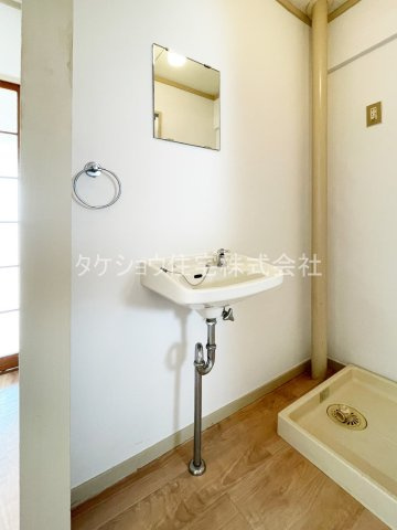 たちばなコーポの独立洗面台