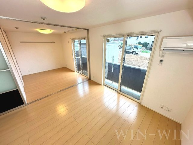La Bellezza B棟の居間・リビング|イメージ（同建物内別部屋の写真です）