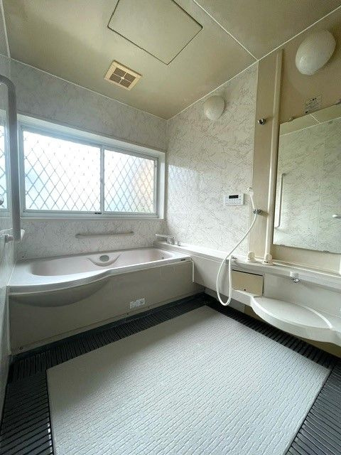 ハッピーハウスの浴室|お風呂です