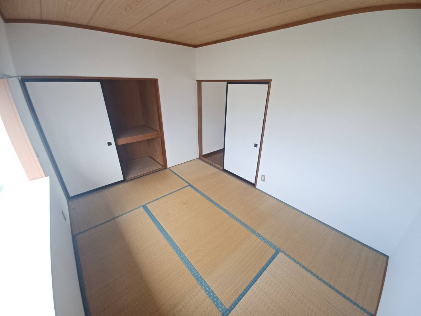 コーポミマスの和室
