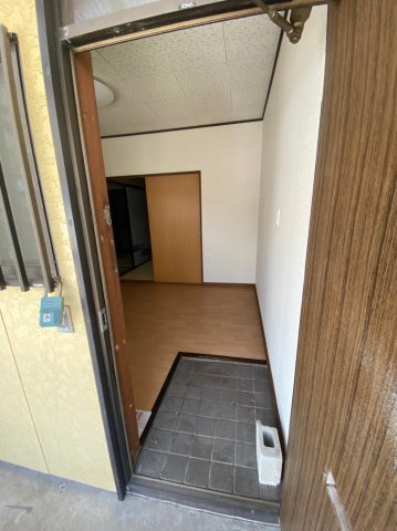 【玄関】
