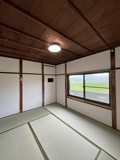 A様有本戸建の和室