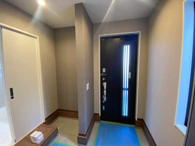 東久留米市滝山4丁目新築全1棟の玄関