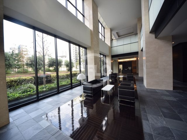 ルネッサなんばタワーのロビー|ルネッサなんばタワー　ロビー