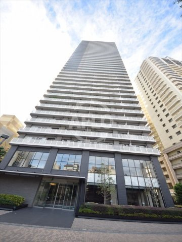 ルネッサなんばタワーの外観|ルネッサなんばタワー　外観