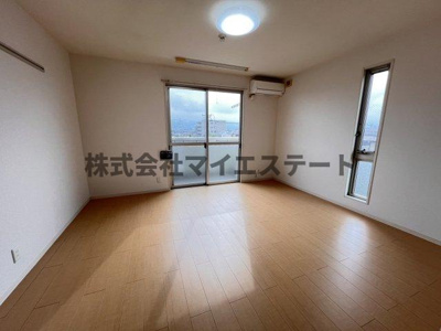 【居間・リビング】 | メゾンセレナ