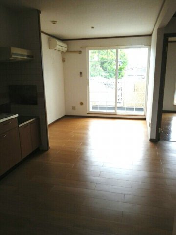 サイレントパレス一条の居間・リビング