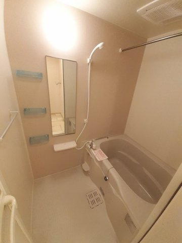 サニーリブＡ棟の浴室