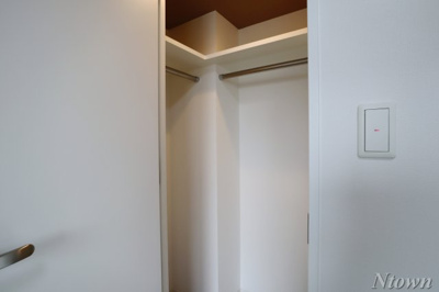 【収納】 | NNS121 | 大きなスペースがあり、収納には困りません