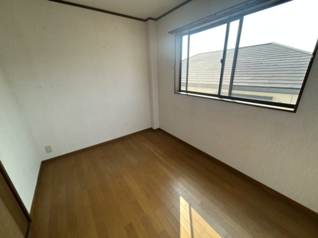 箕面市瀬川4丁目　中古戸建の洋室|3階洋室部分