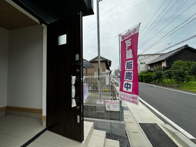 【前面道路含む現地写真】 | 港区東茶屋９期【仲介手数料無料　南陽小学校　南陽東中学校】 | 撮影
社長の村田です！
自らプレイヤーとして営業しています
長年の経験と実績から皆様により良いマイホーム購入のご提案をいたします。
住宅ローンの不安や購入後の不安等何でもご相談ください。