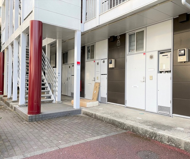 レオパレスフォレストのエントランス|画像8