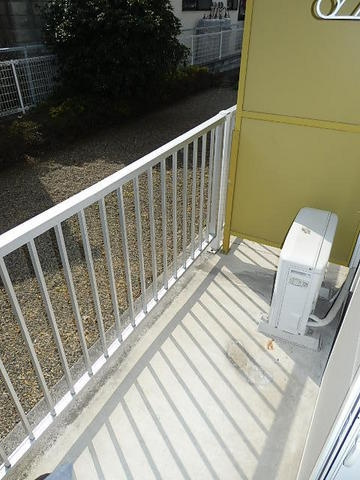 レオパレスフォレストのバルコニー