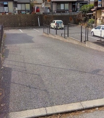 【駐車場】 | レオパレスラビーネ | 画像5