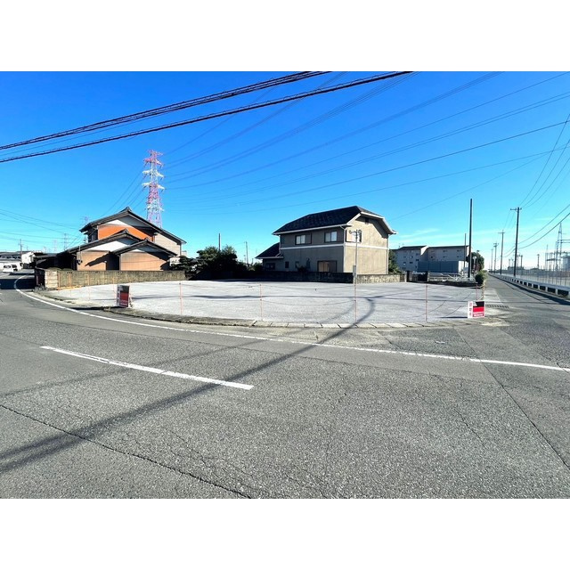 本巣市政田の事業用地の外観