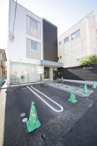 Foot Questの駐車場