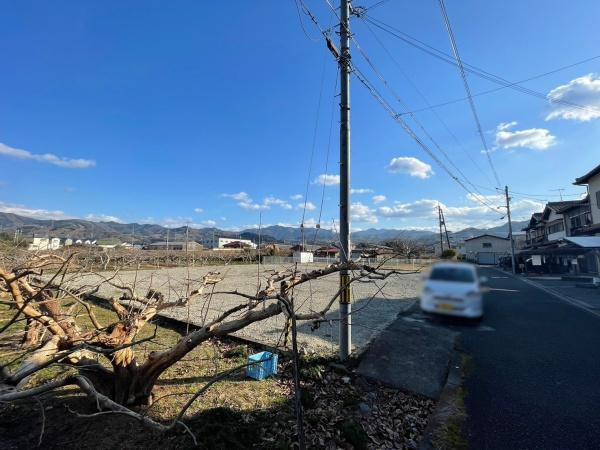 高野口町小田　土地の前面道路含む現地写真