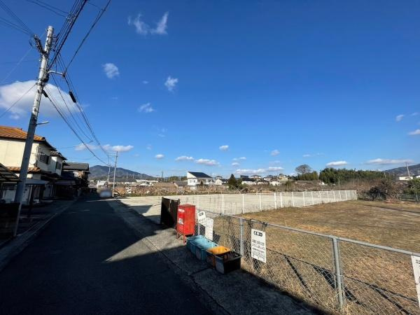 高野口町小田　土地の前面道路含む現地写真