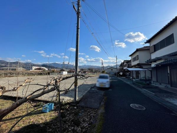 高野口町小田　土地の前面道路含む現地写真