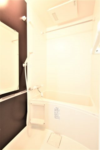 ラシーヌ天王寺南の浴室