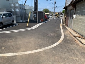 西条市大町278-11の前面道路含む現地写真